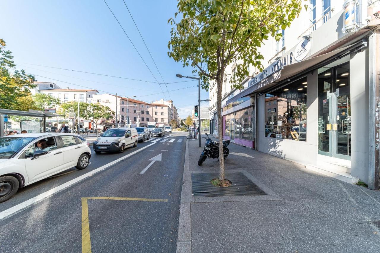 Le Marietton Appartement Cosy A Deux Pas Du Metro Valmy Lyon Eksteriør bilde